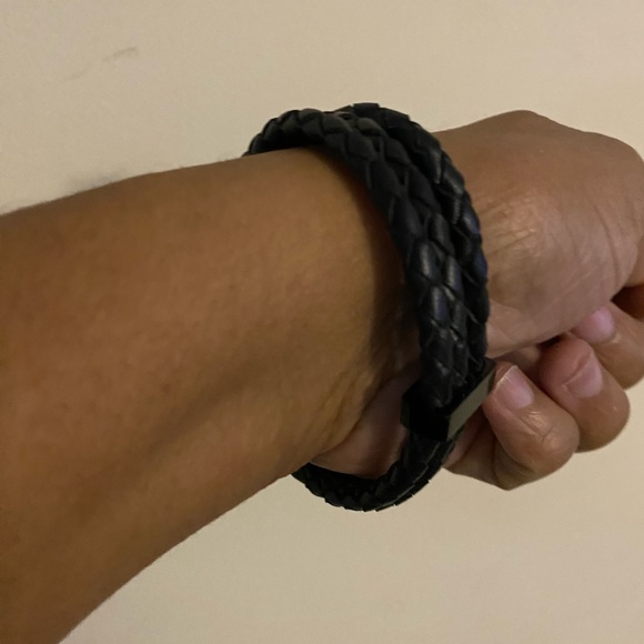 Sutton Bracelet 8 inches - Picture 3 of 9